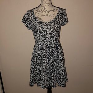 Aeropostale Black & White Geometric Pattern Dress